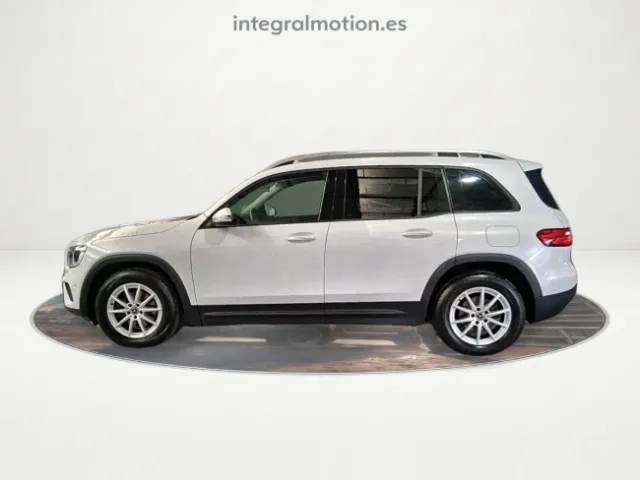 Mercedes GLB