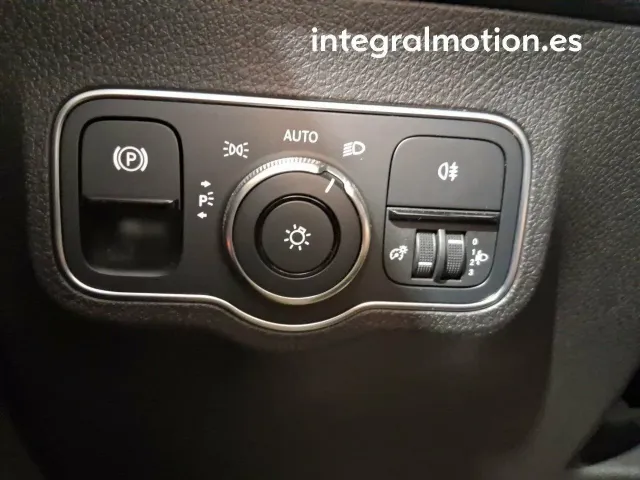 Mercedes GLB