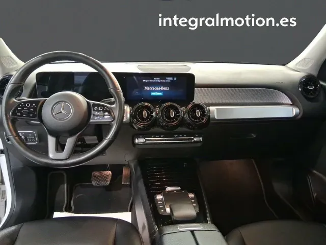 Mercedes GLB