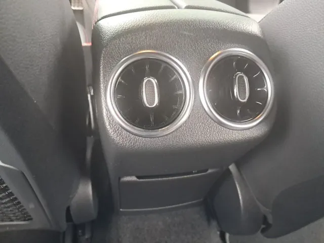 Mercedes CLA