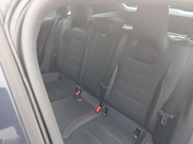Mercedes CLA