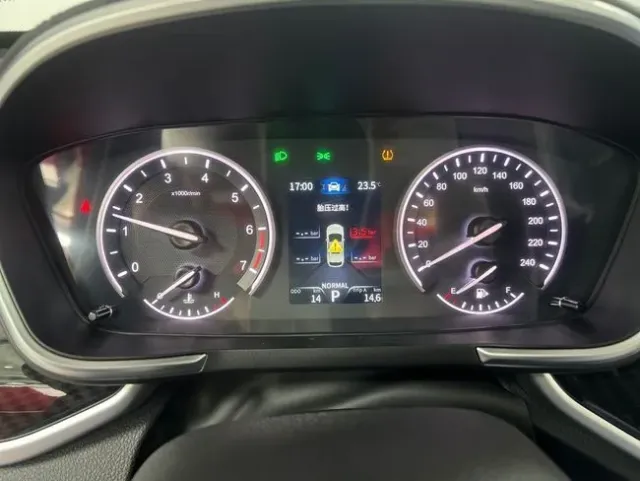 DFSK F5