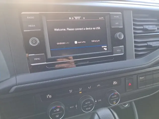 Volkswagen Caravelle