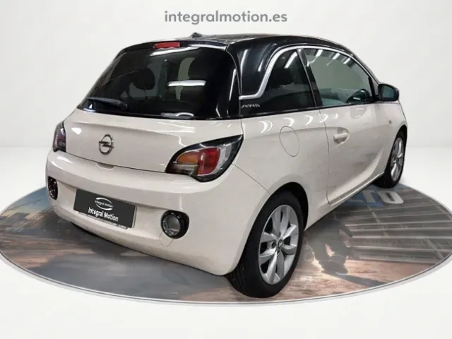 Opel Adam