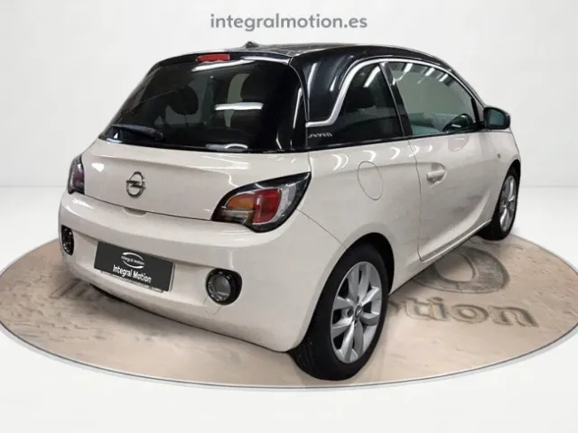 Opel Adam