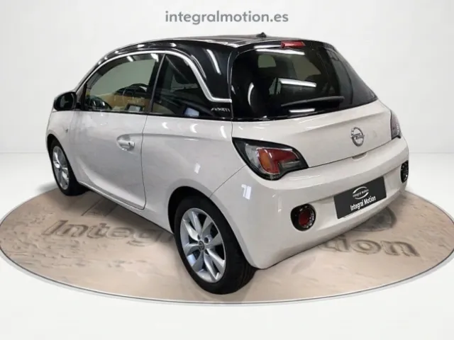Opel Adam