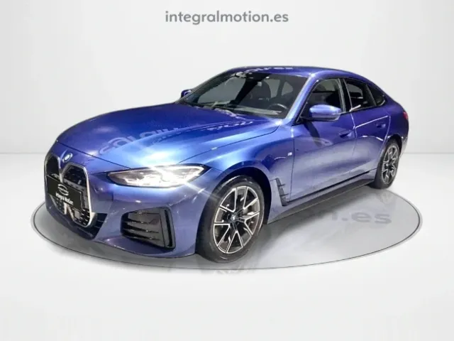 BMW i4