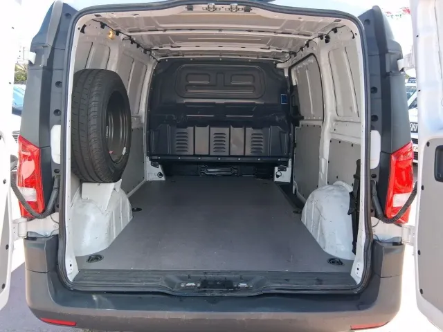 Mercedes Vito