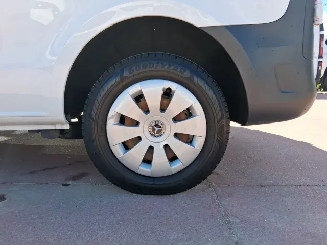 Mercedes Vito