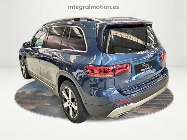 Mercedes GLB