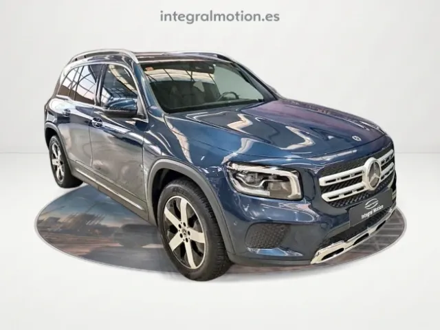 Mercedes GLB
