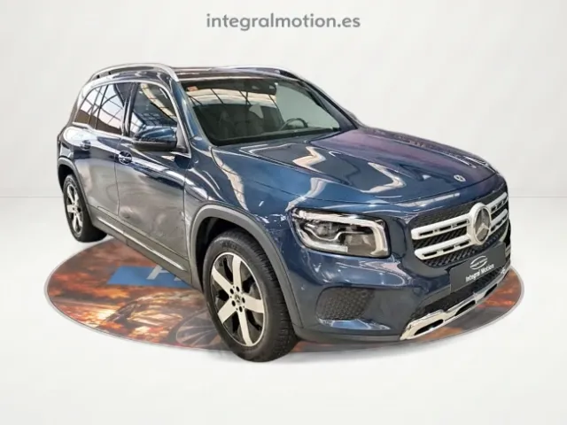 Mercedes GLB