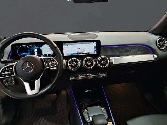 Mercedes GLB