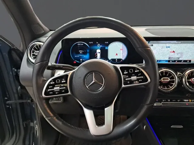 Mercedes GLB