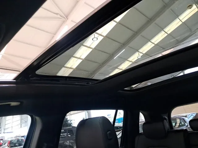 Mercedes GLB
