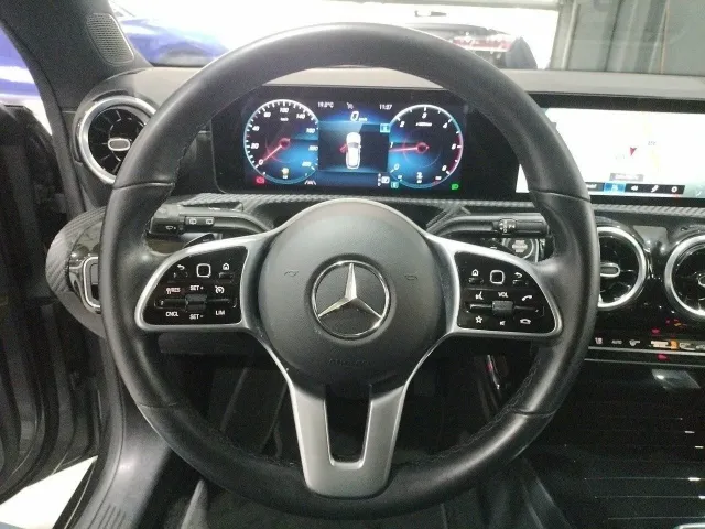 Mercedes CLA