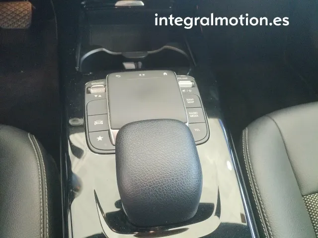 Mercedes CLA