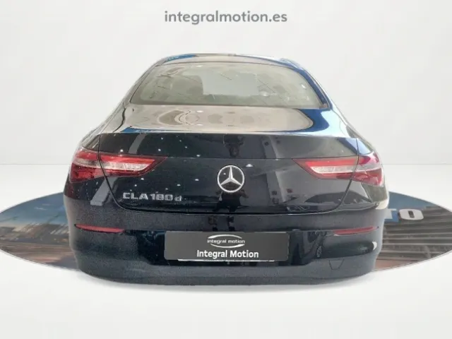 Mercedes CLA