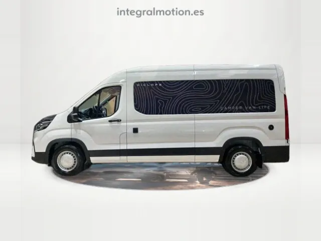 MAXUS Deliver 9