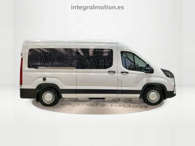 Maxus Deliver 9
