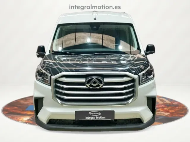 MAXUS Deliver 9