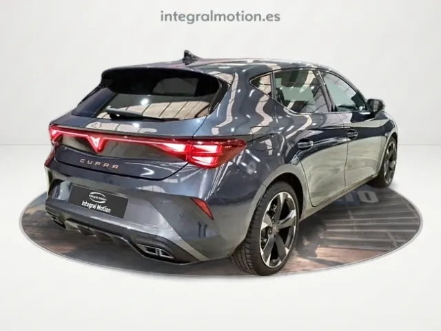 Cupra León