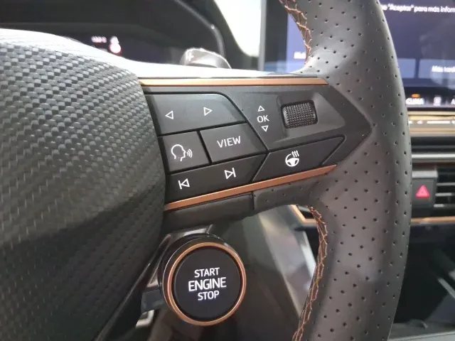 Cupra León