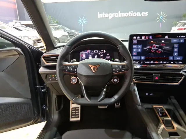 Cupra León