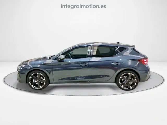 Cupra León