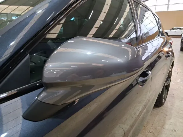 Cupra León