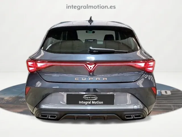 Cupra León