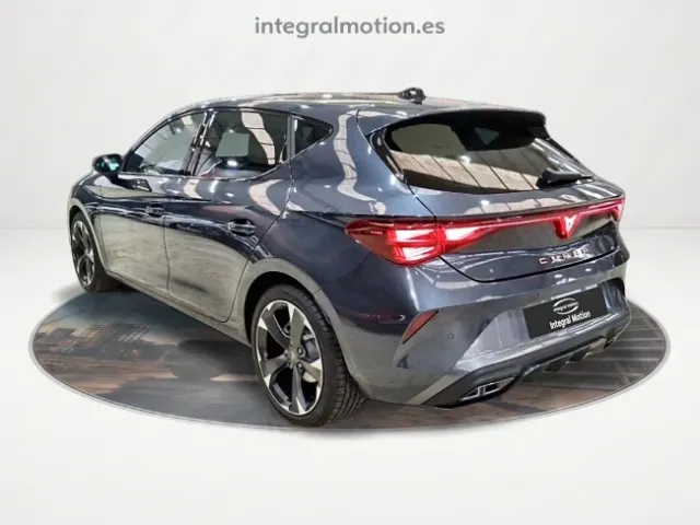 Cupra León