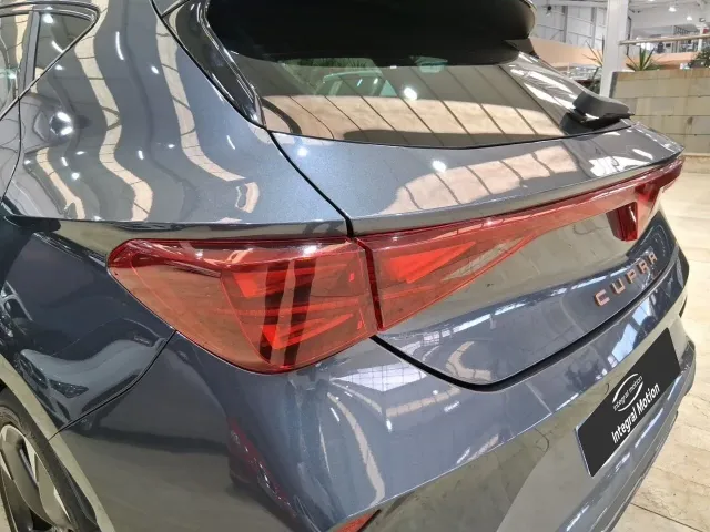 Cupra León