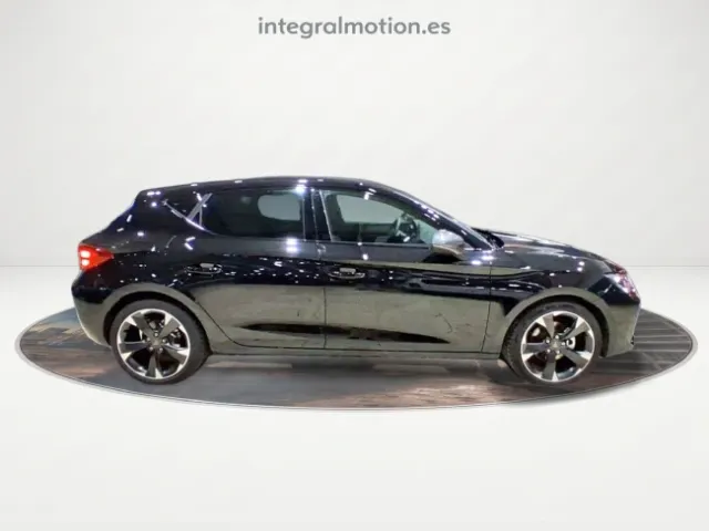 Cupra León