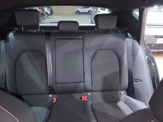 Cupra León