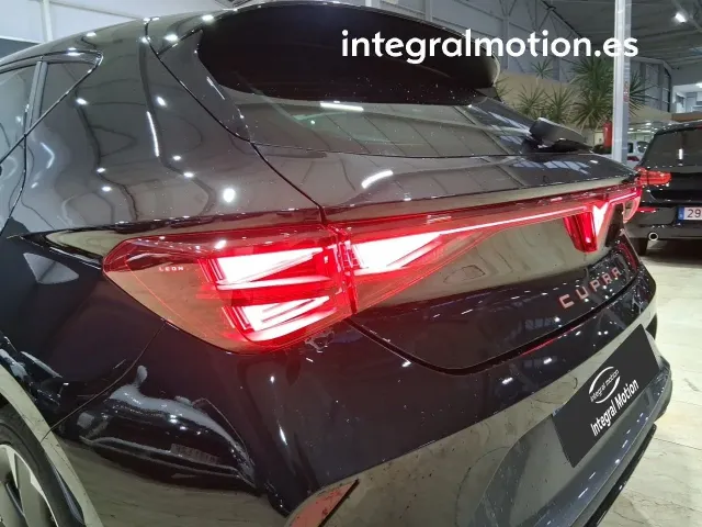 Cupra León