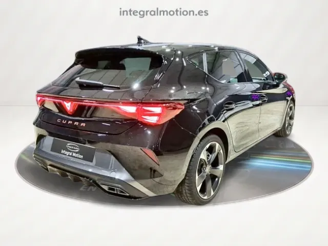 Cupra León