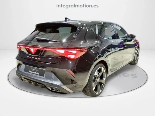 Cupra León