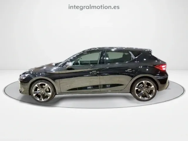 Cupra León