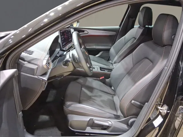 Cupra León