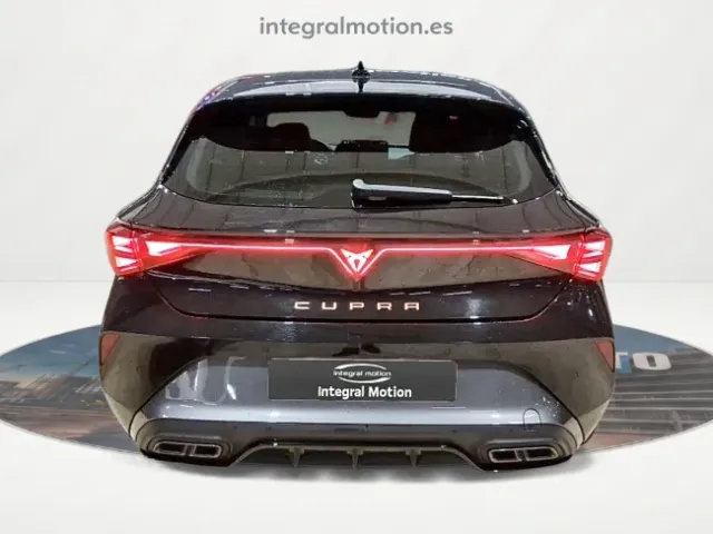 Cupra León