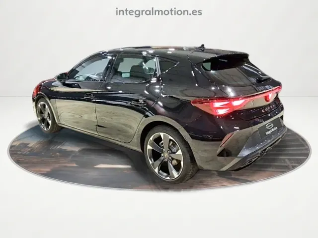 Cupra León