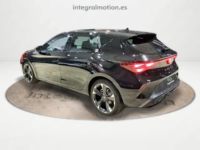 Cupra León
