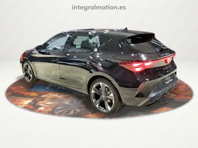 Cupra León