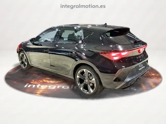 Cupra León