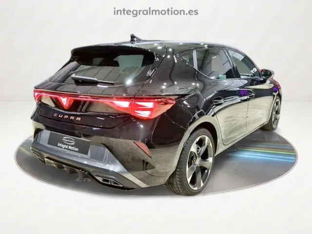 Cupra León
