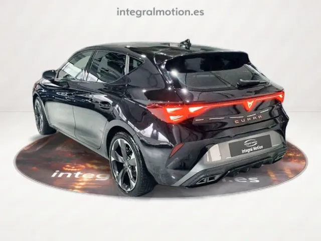 Cupra León