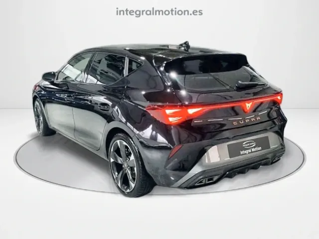 Cupra León