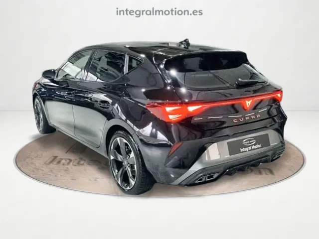 Cupra León