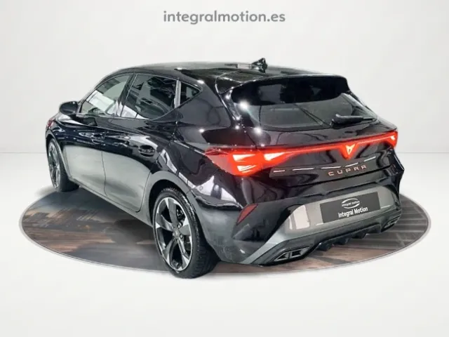 Cupra León